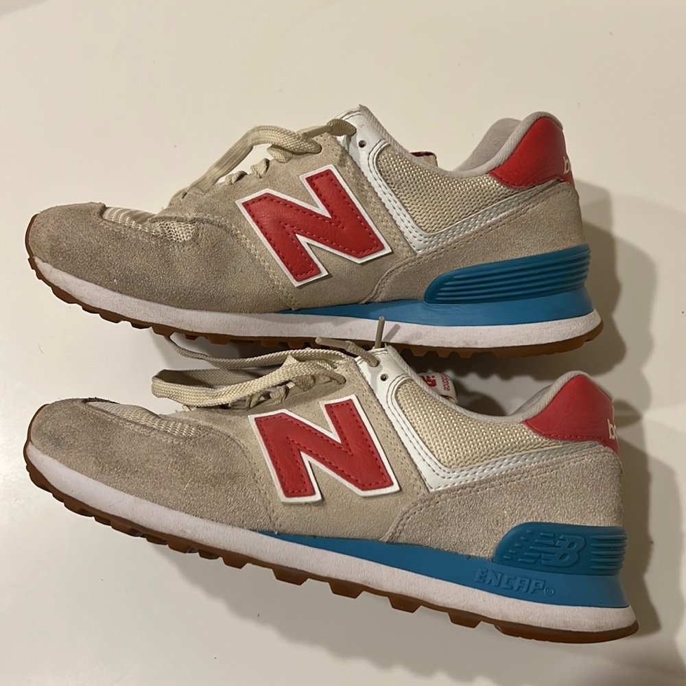 New Balance 574 Women’s 8.5